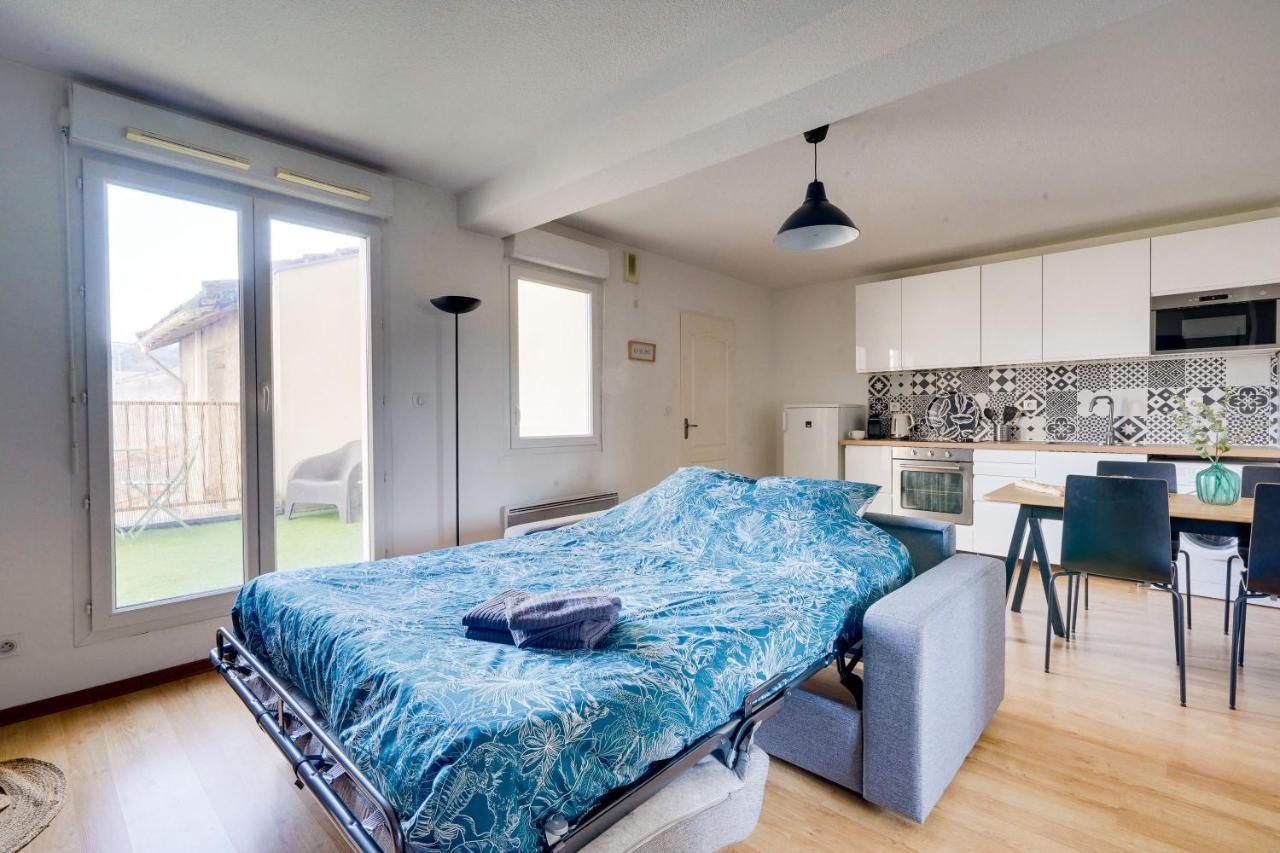 Apt De 30 M2 - 5 Min De Bordeaux - Terrasse - Parking Cenon Exterior foto